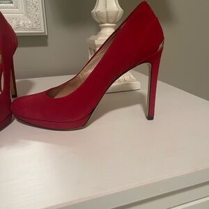 Michael Kors red suede heels 👠